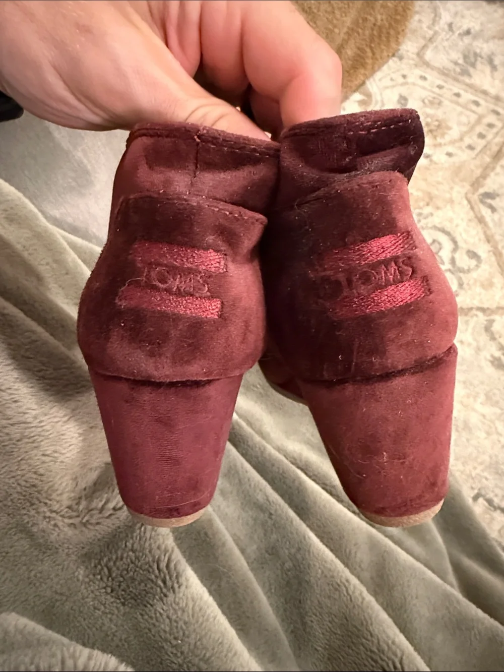 Toms Burgundy Suede Lace-Up Wedge Ankle Boots women’s 6.5